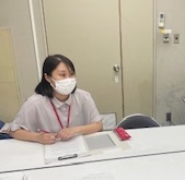 先輩職員牛込さんへのインタビュー