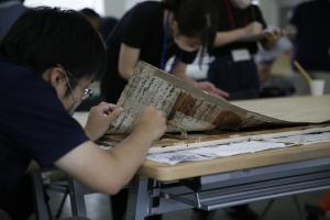 フスマ剥がし作業